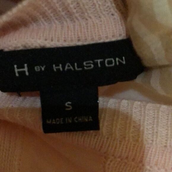 Halston Sm Lightweight Pink Long Sleeve sweater - Picture 3 of 3
